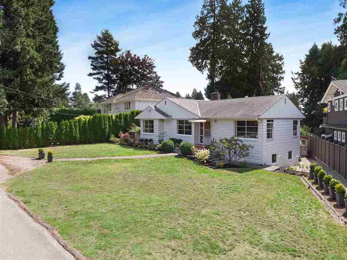 4322 Erwin Drive, Cypress, West Vancouver 4 by Sue Scott Realty 4322 Erwin Drive, Cypress, West Vancouver 4