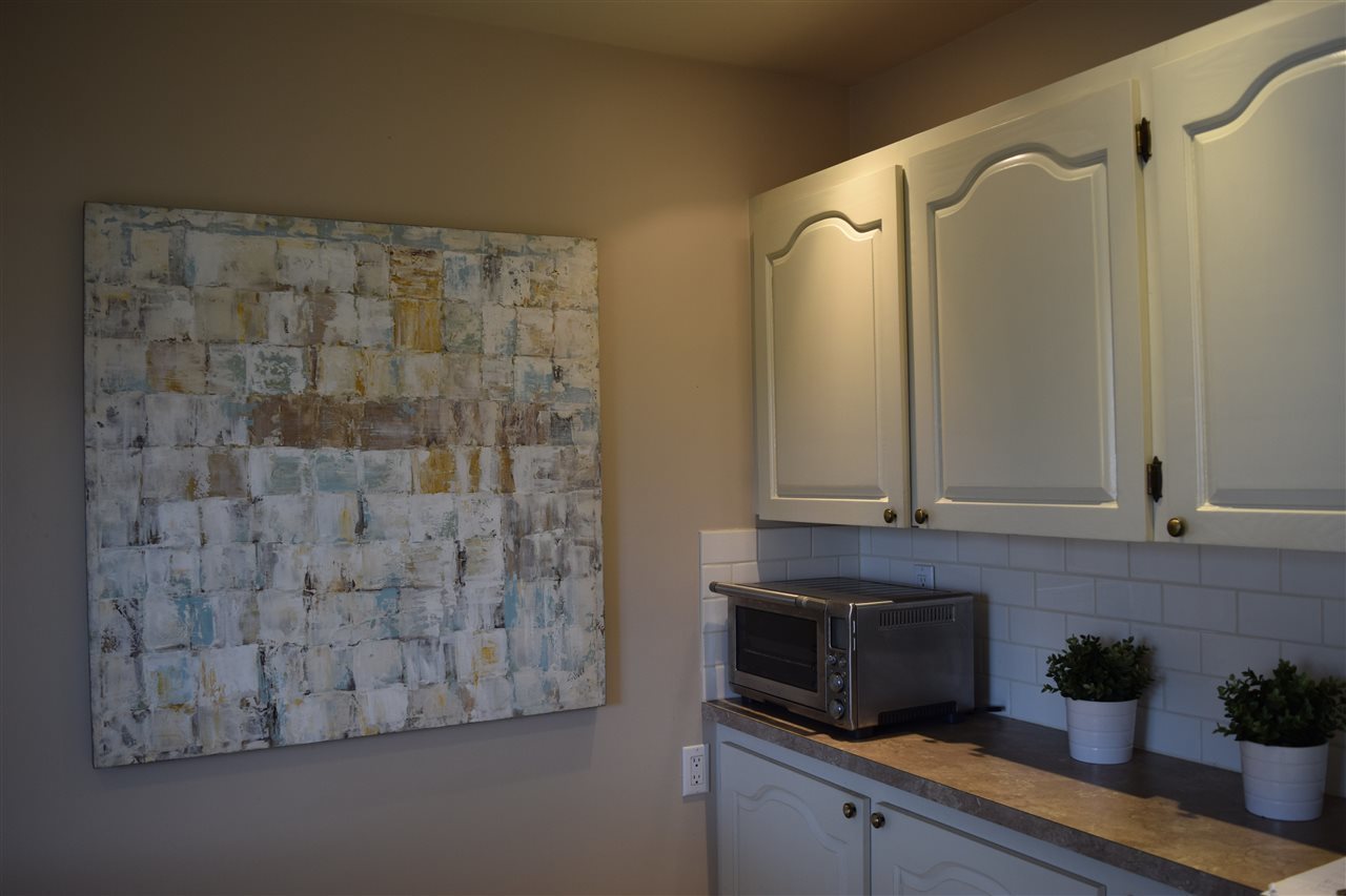 358-e-17th-street-central-lonsdale-north-vancouver-12.jpg