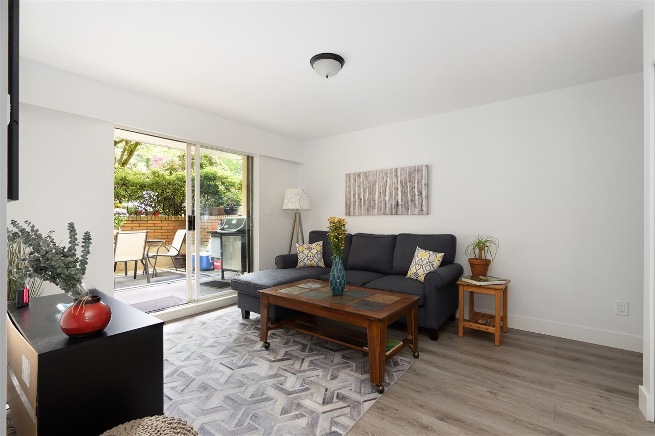 215-n-templeton-drive-hastings-vancouver-east-03.jpg