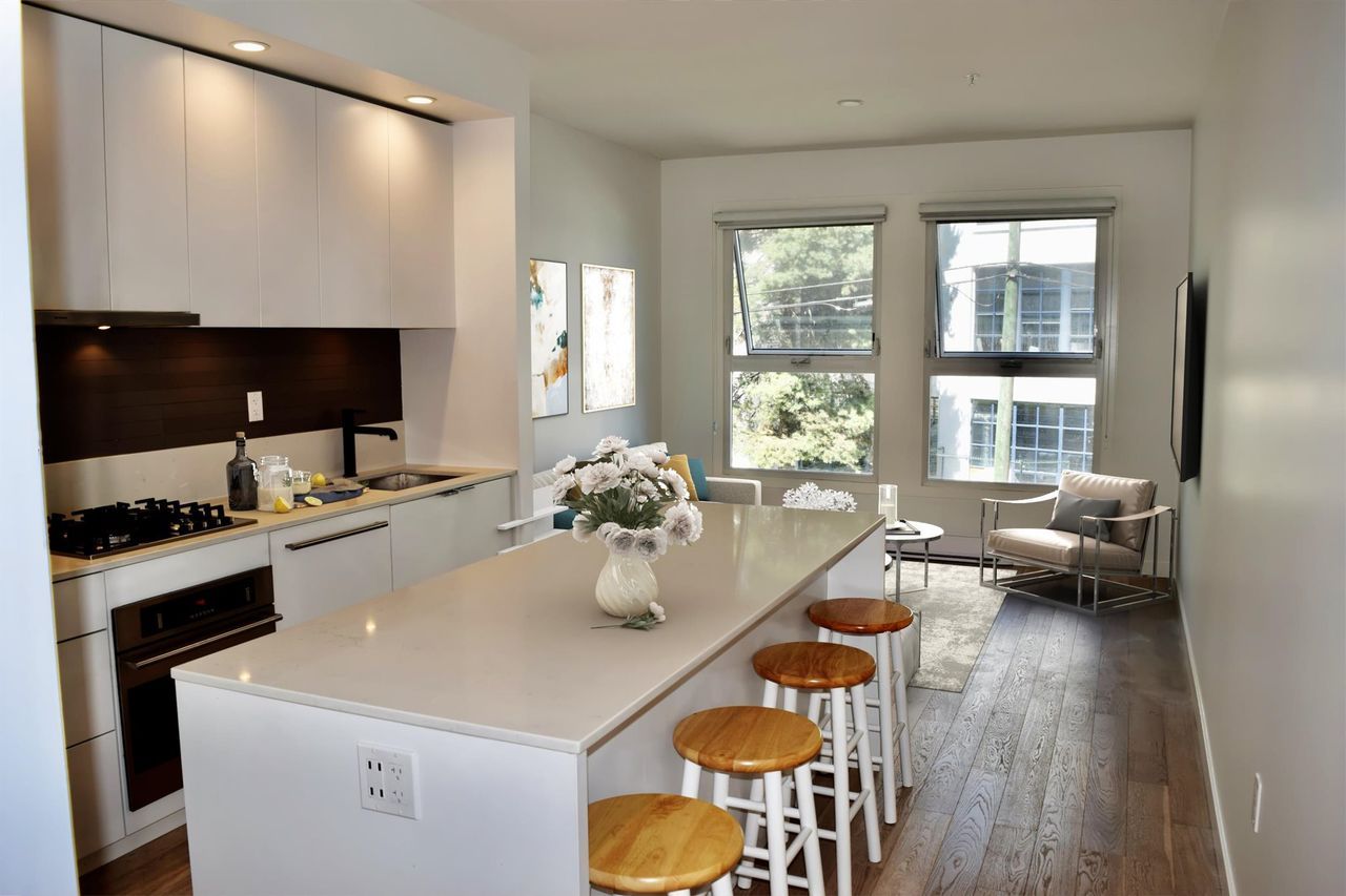 626-alexander-street-strathcona-vancouver-east-02.jpg