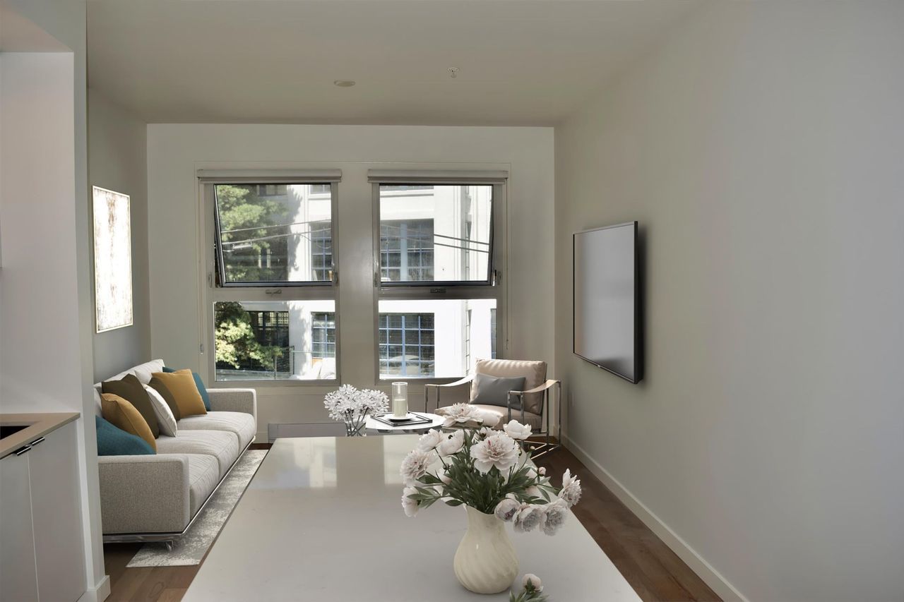 626-alexander-street-strathcona-vancouver-east-03.jpg