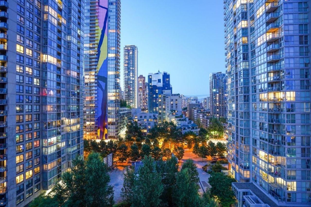 455-beach-crescent-yaletown-vancouver-west-21.jpg