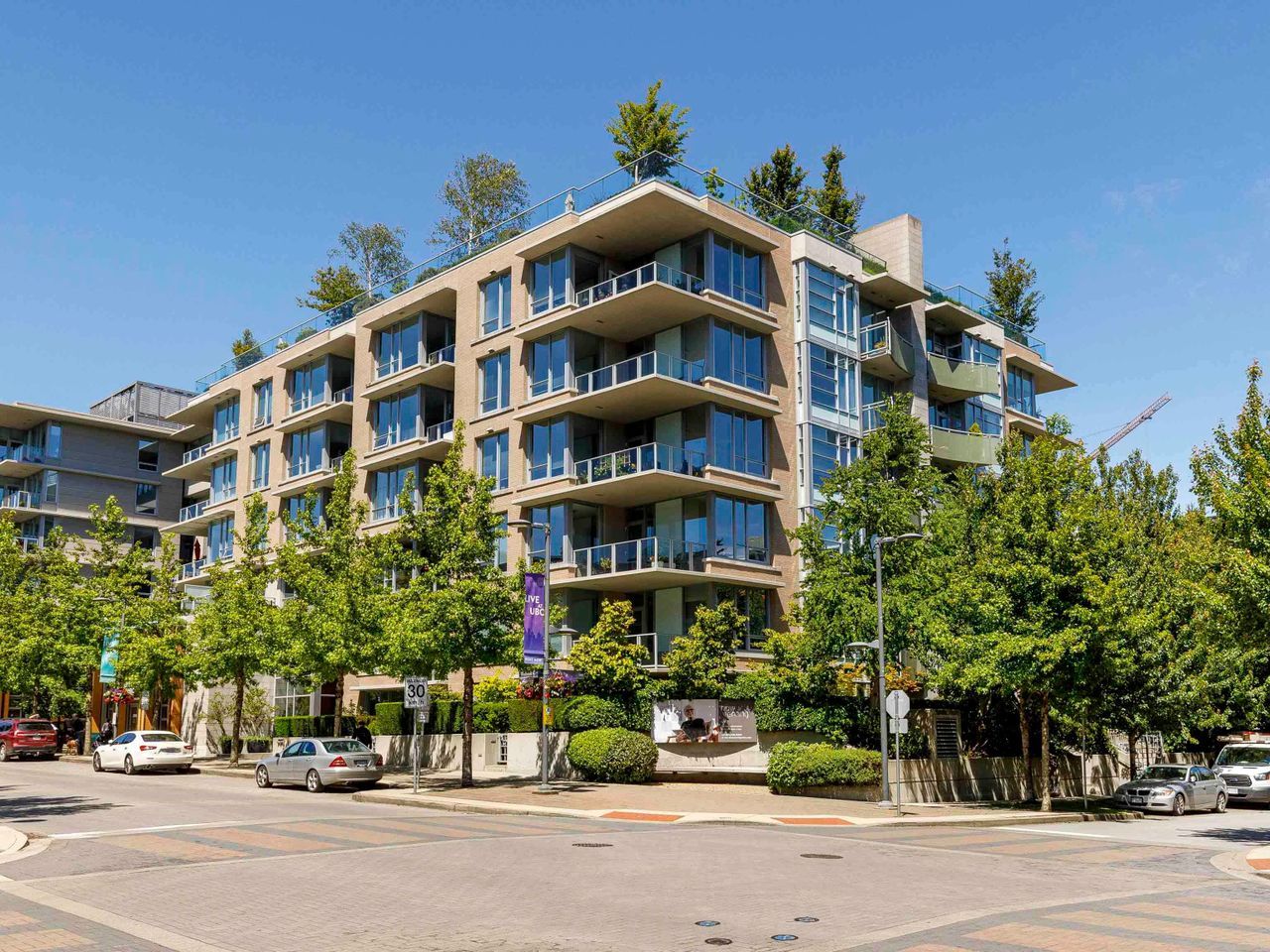 502 - 3382 Wesbrook Mall, University VW, Vancouver West 4 by Sue Scott Realty 502 - 3382 Wesbrook Mall, University VW, Vancouver West 4