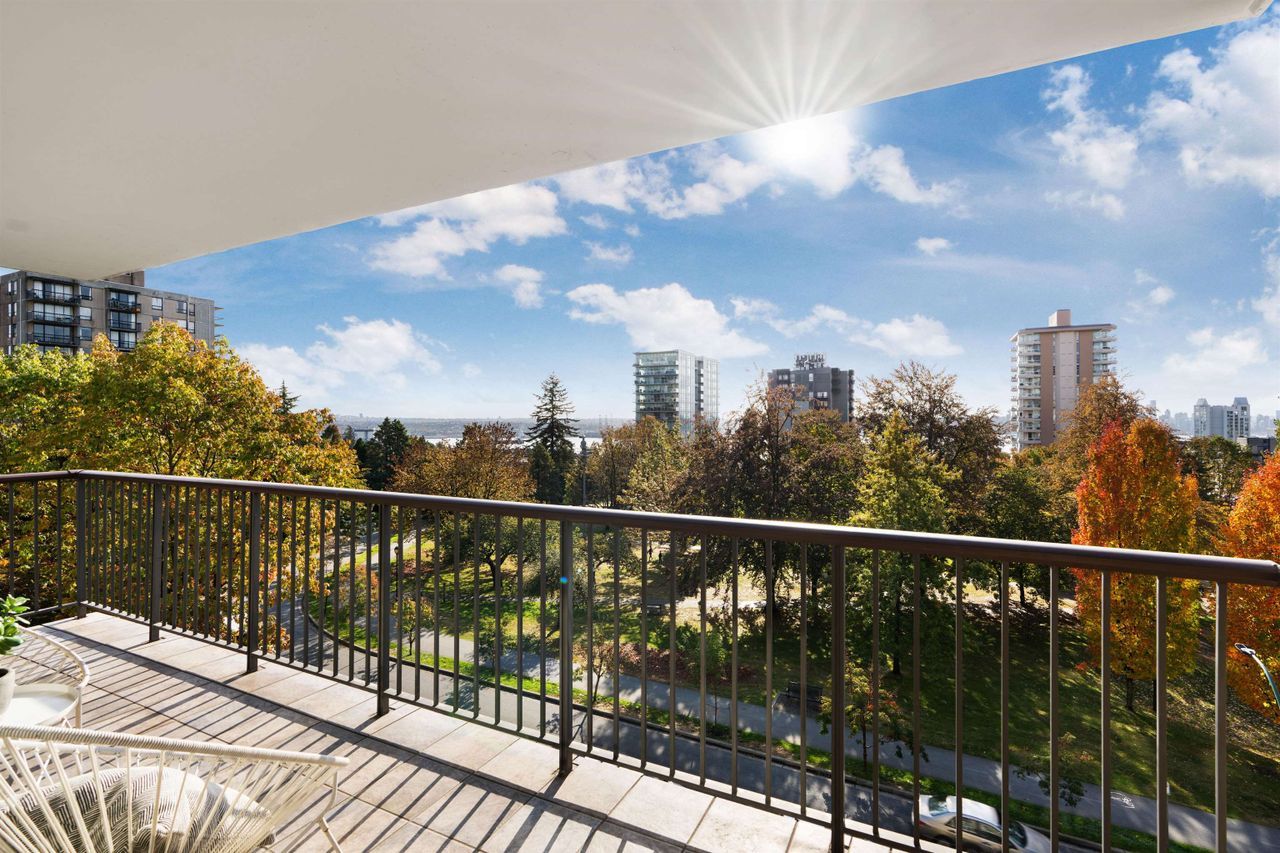 140-e-keith-road-central-lonsdale-north-vancouver-03.jpg
