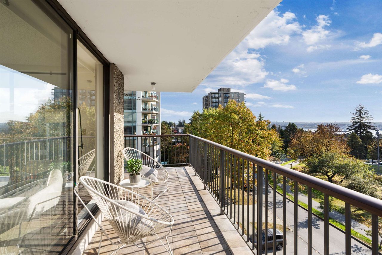 140-e-keith-road-central-lonsdale-north-vancouver-05.jpg