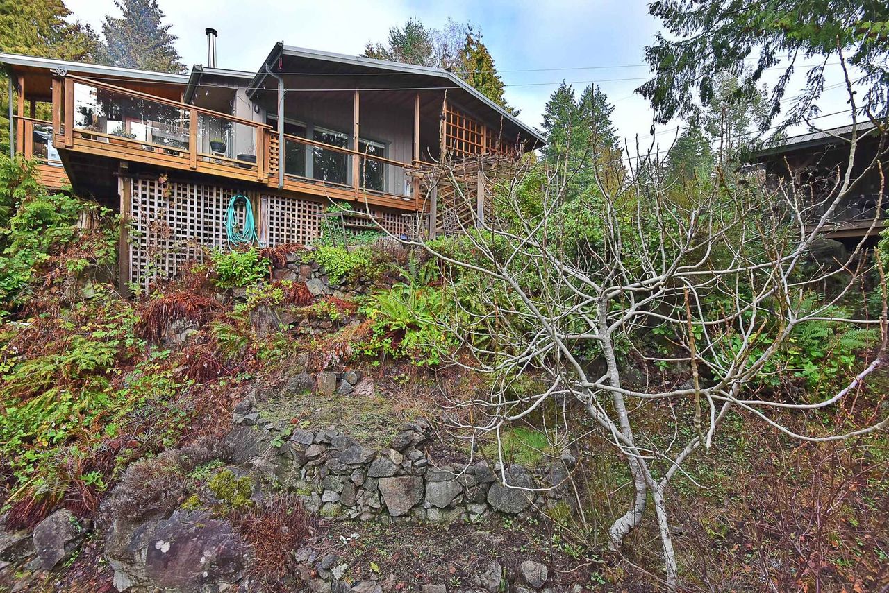 5687-rutherford-road-halfmn-bay-secret-cv-redroofs-sunshine-coast-25.jpg