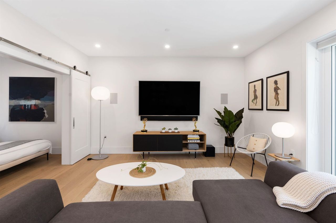 225-w-15th-avenue-mount-pleasant-vw-vancouver-west-14.jpg