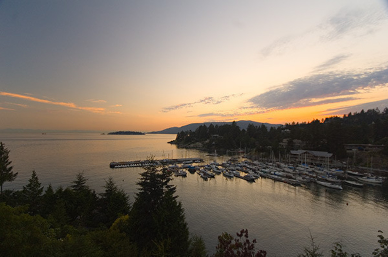 5590 Gallagher Place, Eagle Harbour, West Vancouver 4 by Sue Scott Realty 5590 Gallagher Place, Eagle Harbour, West Vancouver 4