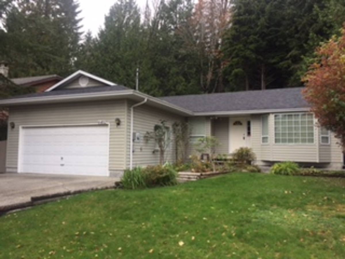 6402 Marmot Rd, Sechelt District, Sunshine Coast