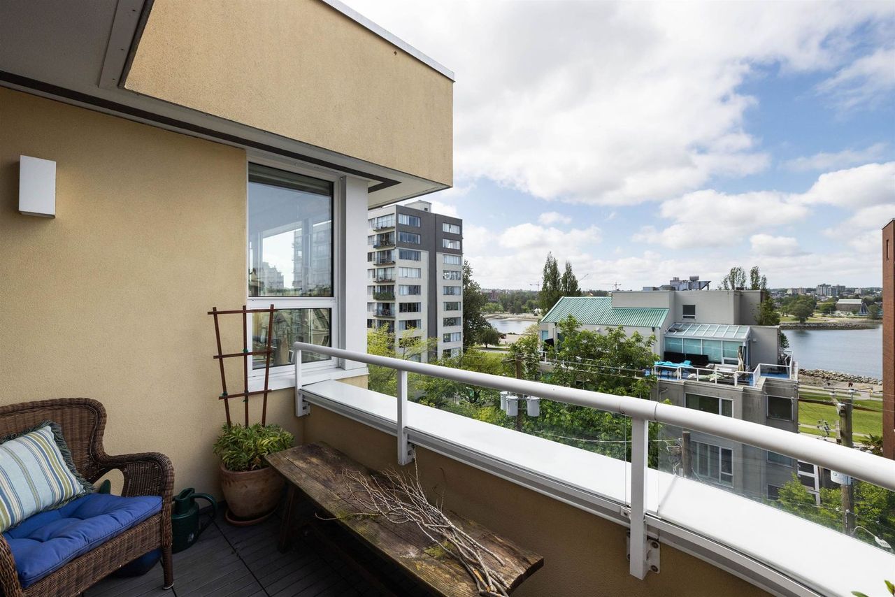 1406-harwood-street-west-end-vw-vancouver-west-33.jpg