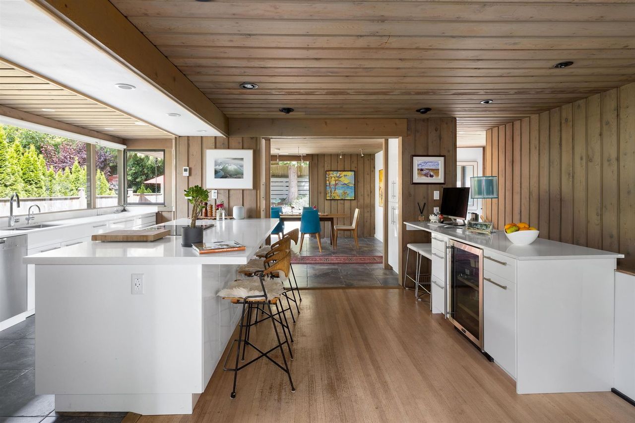 1655-ottawa-avenue-ambleside-west-vancouver-12.jpg