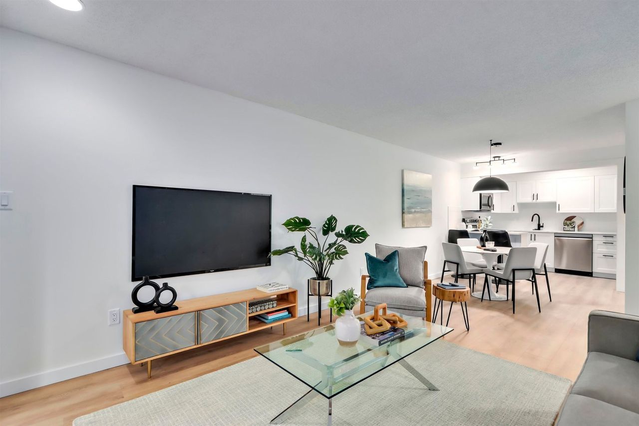 1855-nelson-street-west-end-vw-vancouver-west-05.jpg