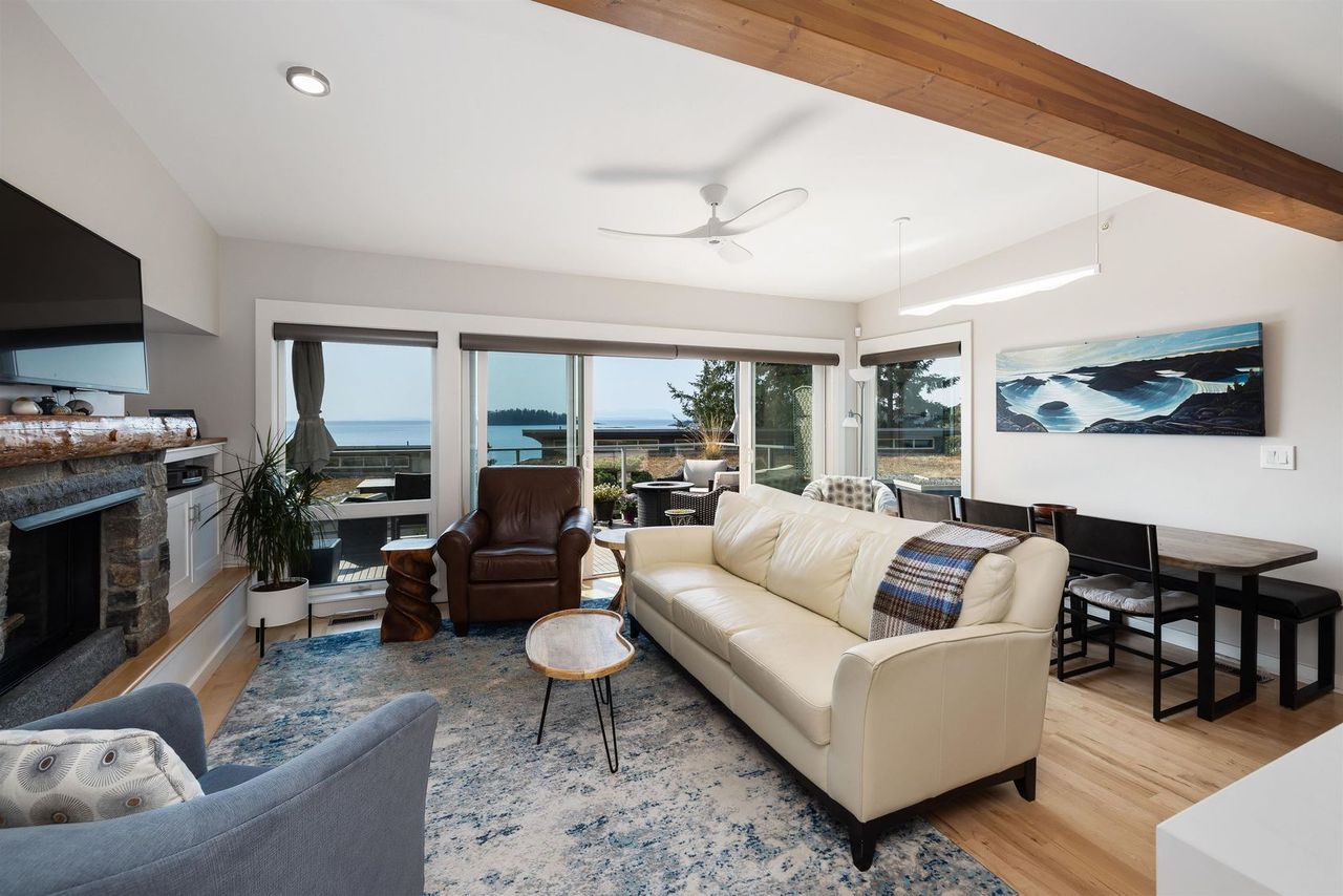 5398-wakefield-beach-lane-sechelt-district-sunshine-coast-06.jpg