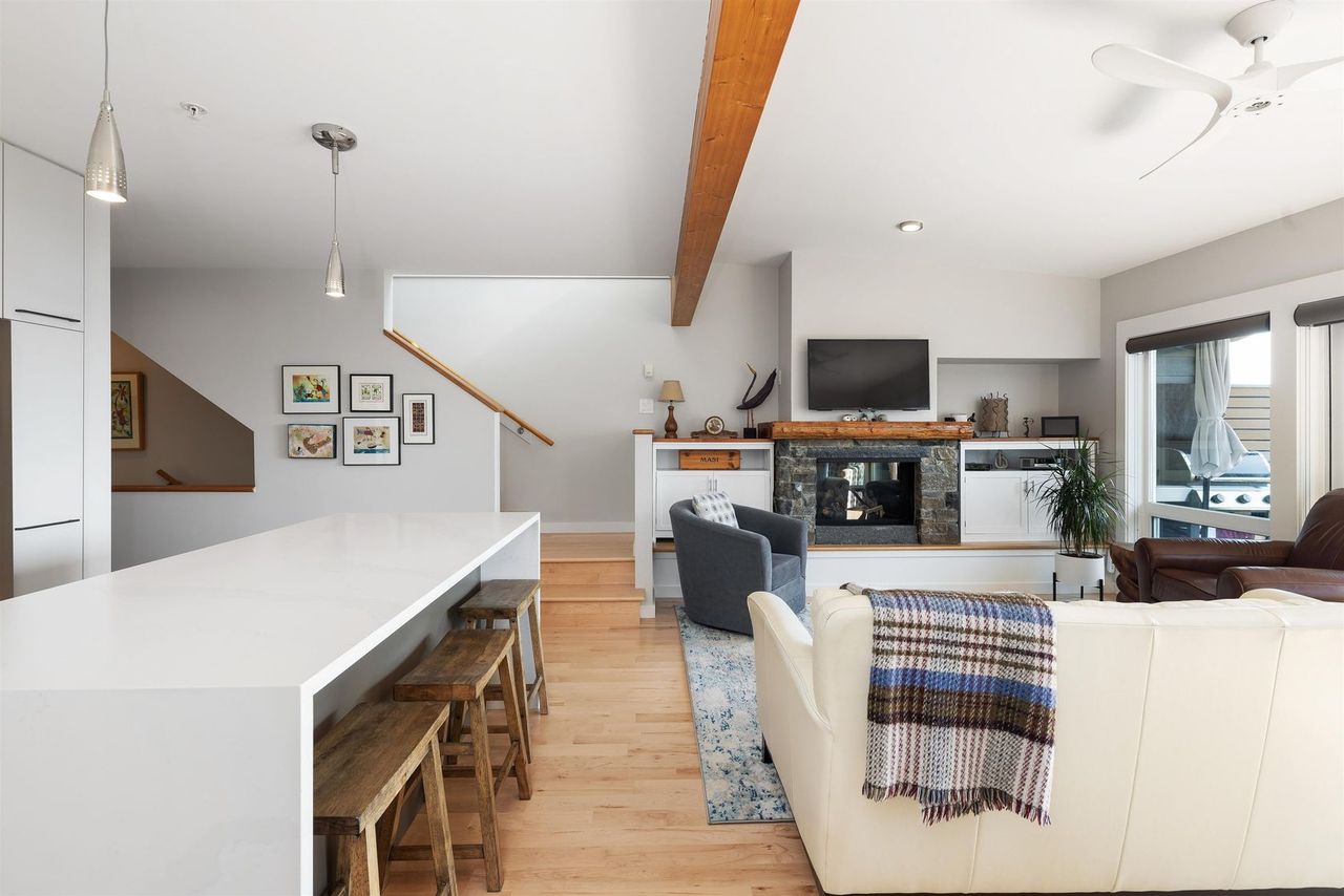 5398-wakefield-beach-lane-sechelt-district-sunshine-coast-15.jpg