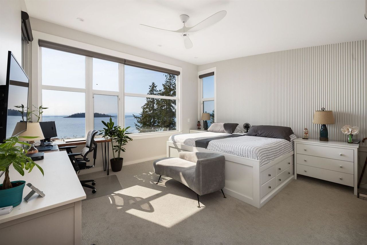 5398-wakefield-beach-lane-sechelt-district-sunshine-coast-17.jpg