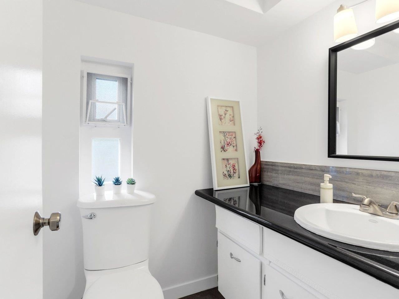 1309-vivian-place-mary-hill-port-coquitlam-14.jpg