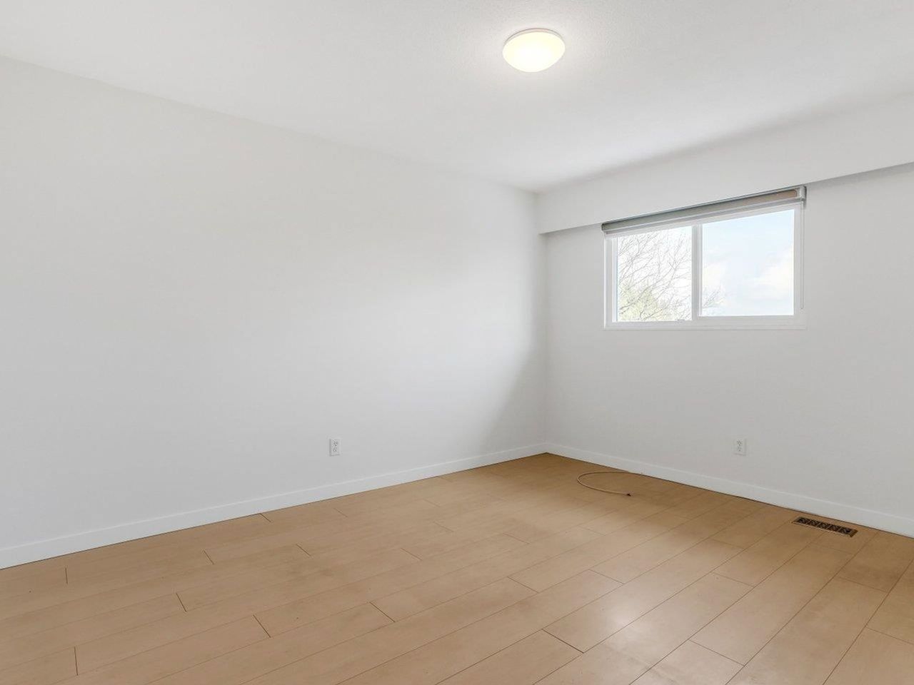 1309-vivian-place-mary-hill-port-coquitlam-20.jpg