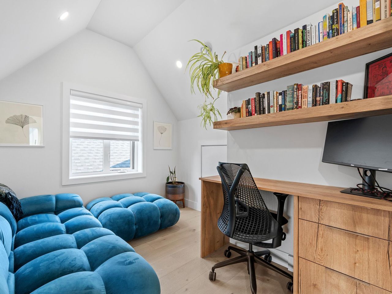 1-371-e-16th-avenue-mount-pleasant-ve-vancouver-east-37.jpg
