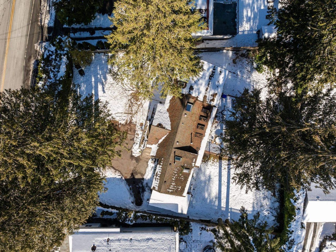 4520-capilano-road-canyon-heights-nv-north-vancouver-12.jpg