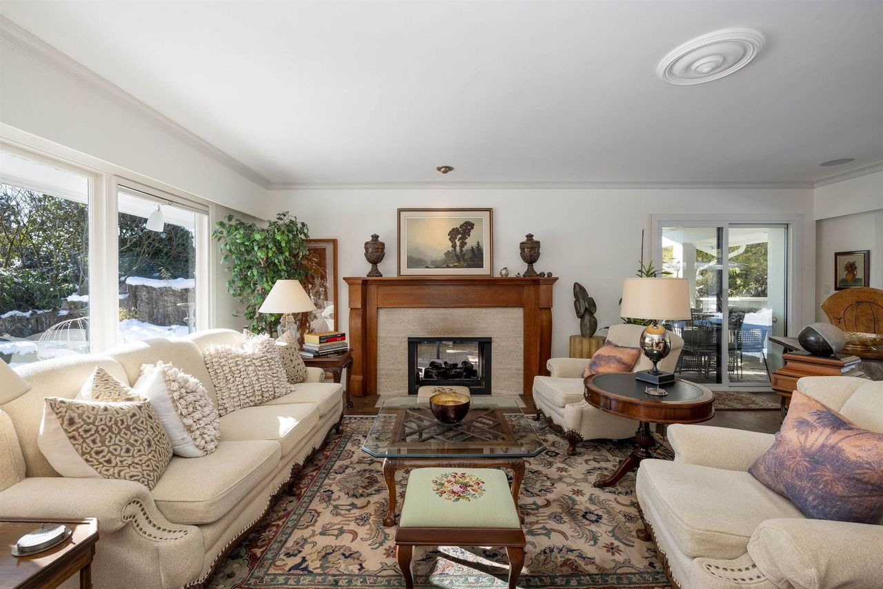 483-eastcot-road-british-properties-west-vancouver-01.jpg