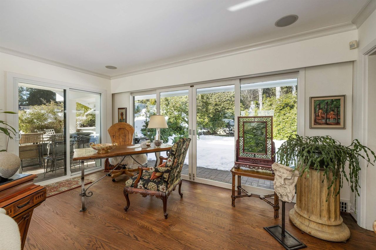483-eastcot-road-british-properties-west-vancouver-04.jpg
