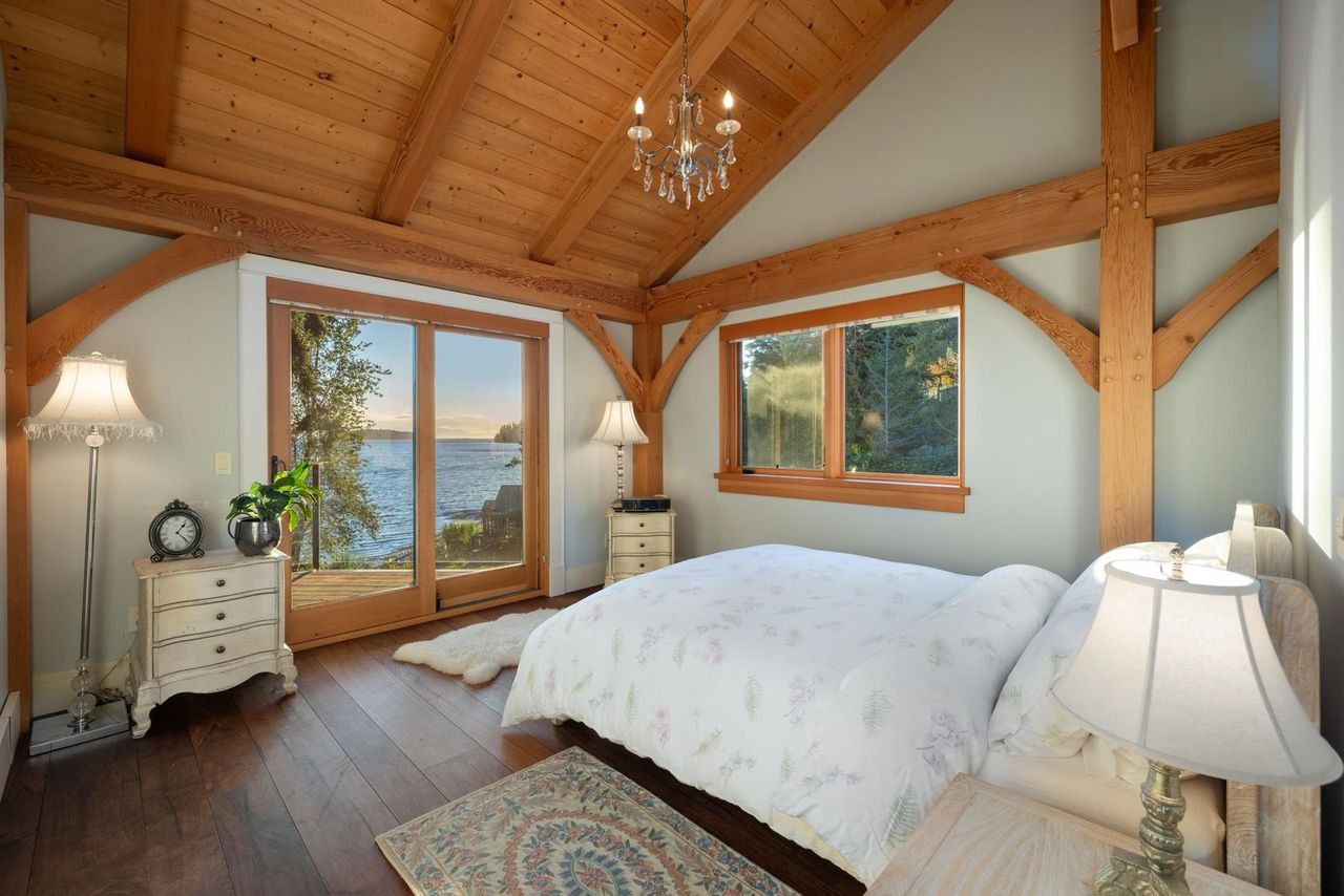 5871-sunshine-coast-highway-sechelt-district-sunshine-coast-23.jpg