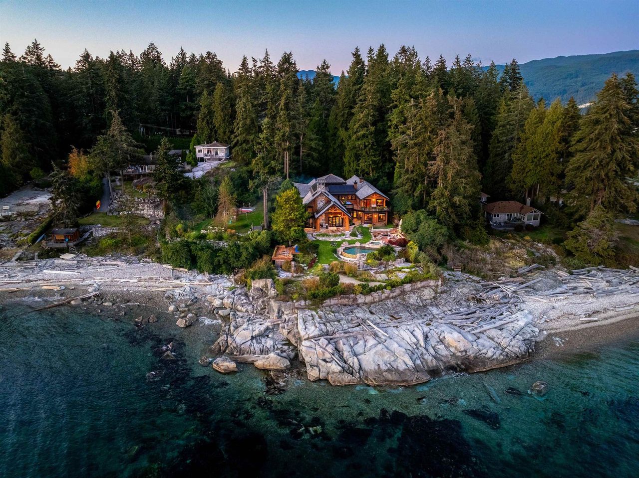 5871-sunshine-coast-highway-sechelt-district-sunshine-coast-39.jpg
