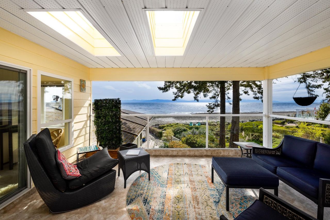 1585-field-road-sechelt-district-sunshine-coast-15.jpg