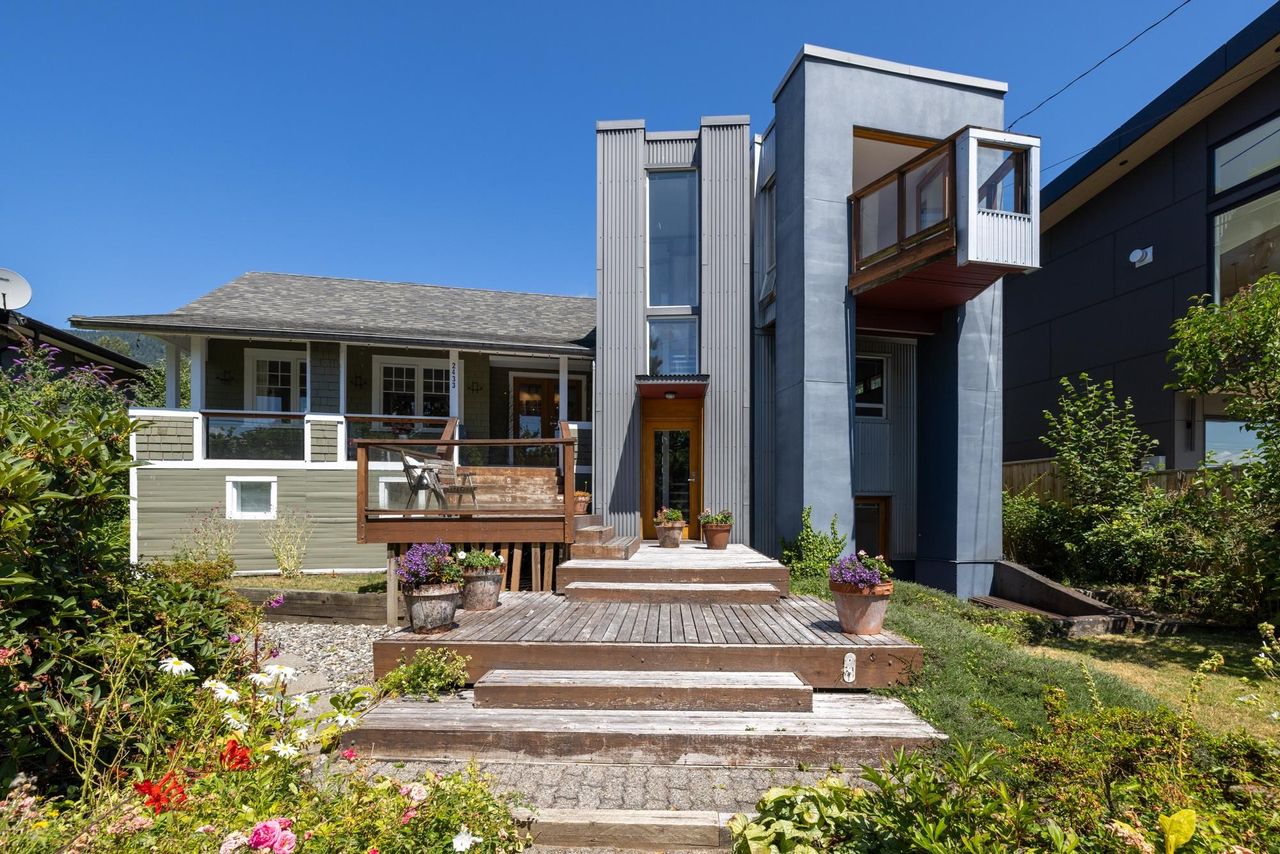 2433-mathers-avenue-dundarave-west-vancouver-28.jpg
