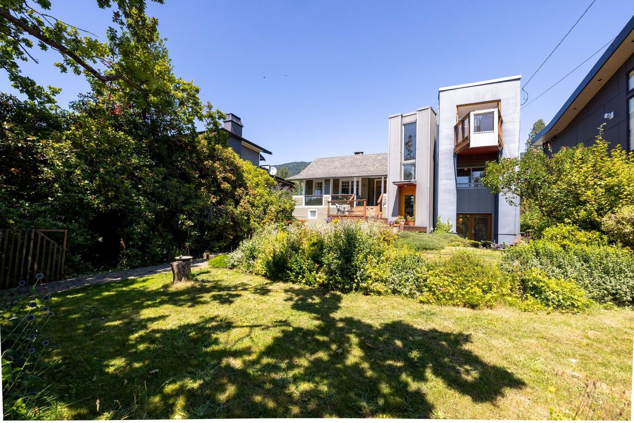 2433-mathers-avenue-dundarave-west-vancouver-34.jpg