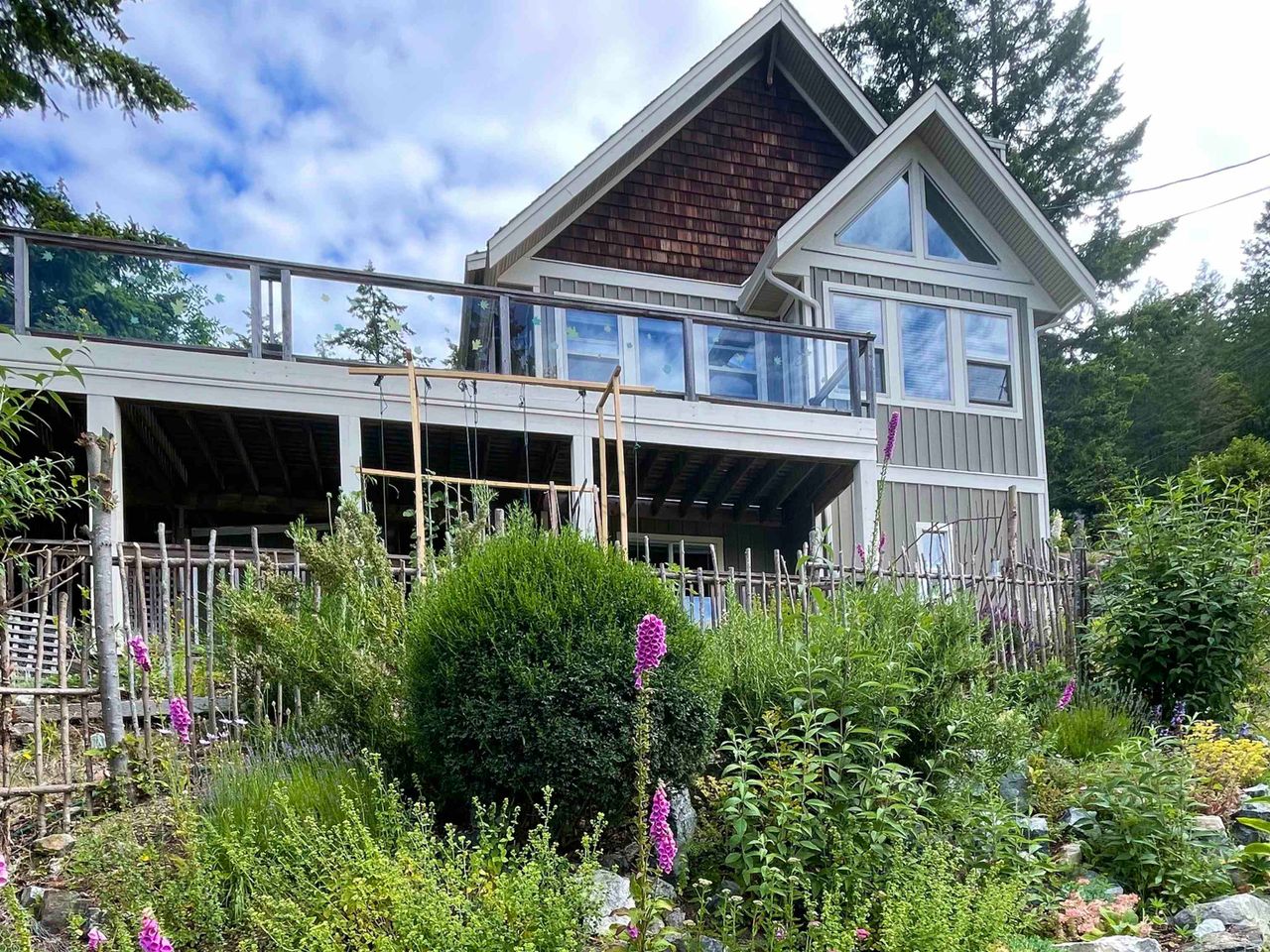 13564 Lee Road, Pender Harbour Egmont, Sunshine Coast