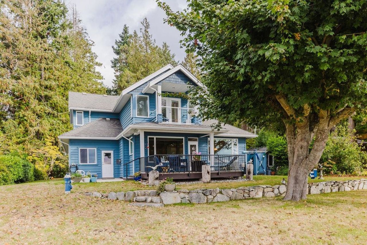 1537-mccullough-road-sechelt-district-sunshine-coast-04.jpg