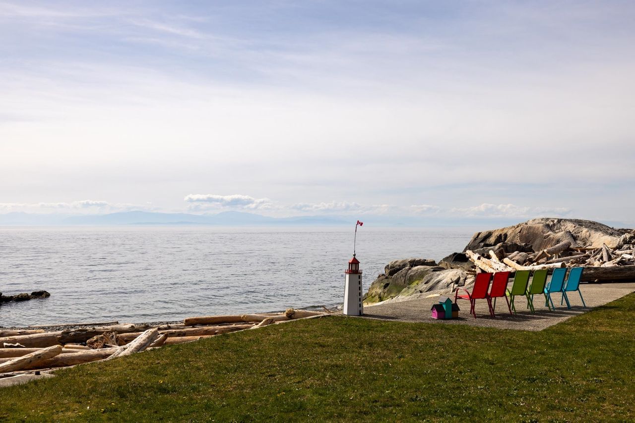 1537-mccullough-road-sechelt-district-sunshine-coast-12.jpg