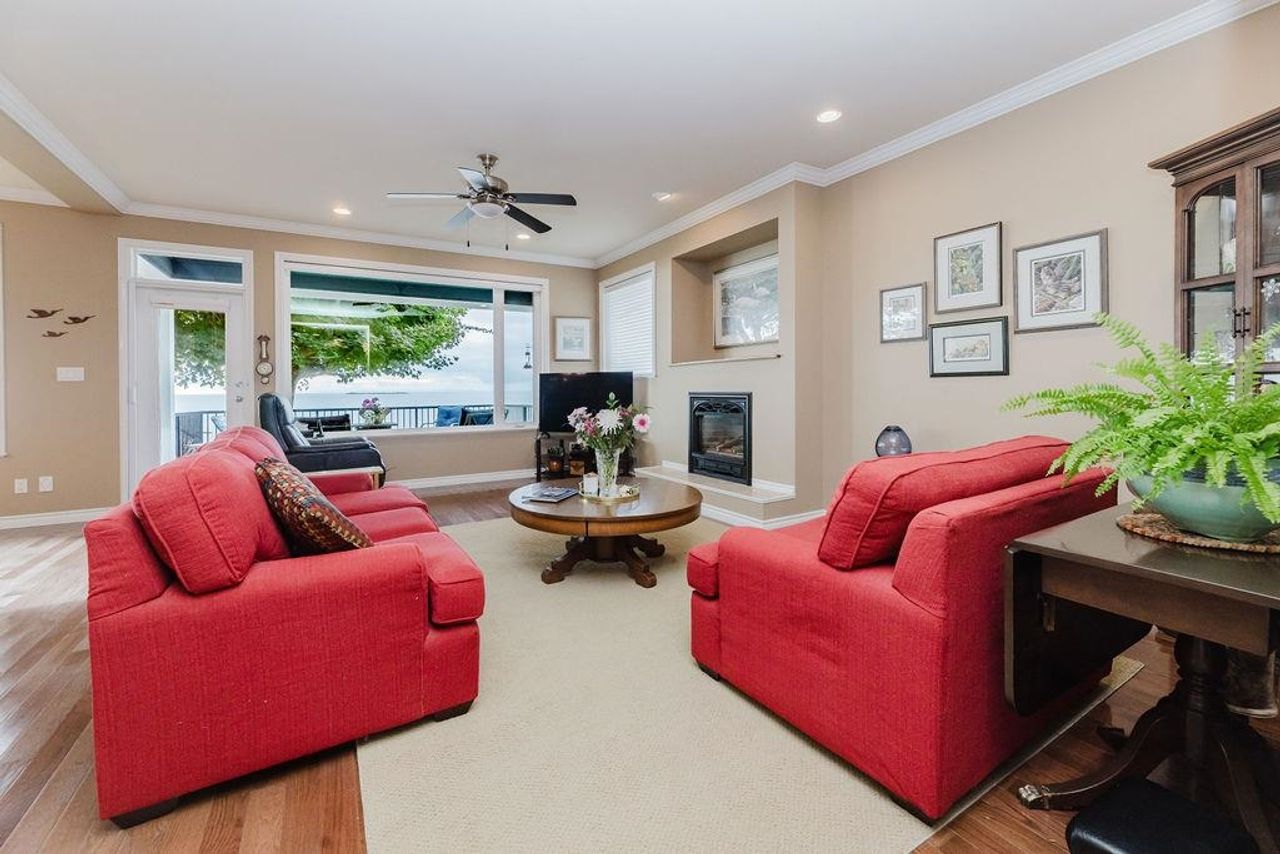 1537-mccullough-road-sechelt-district-sunshine-coast-13.jpg