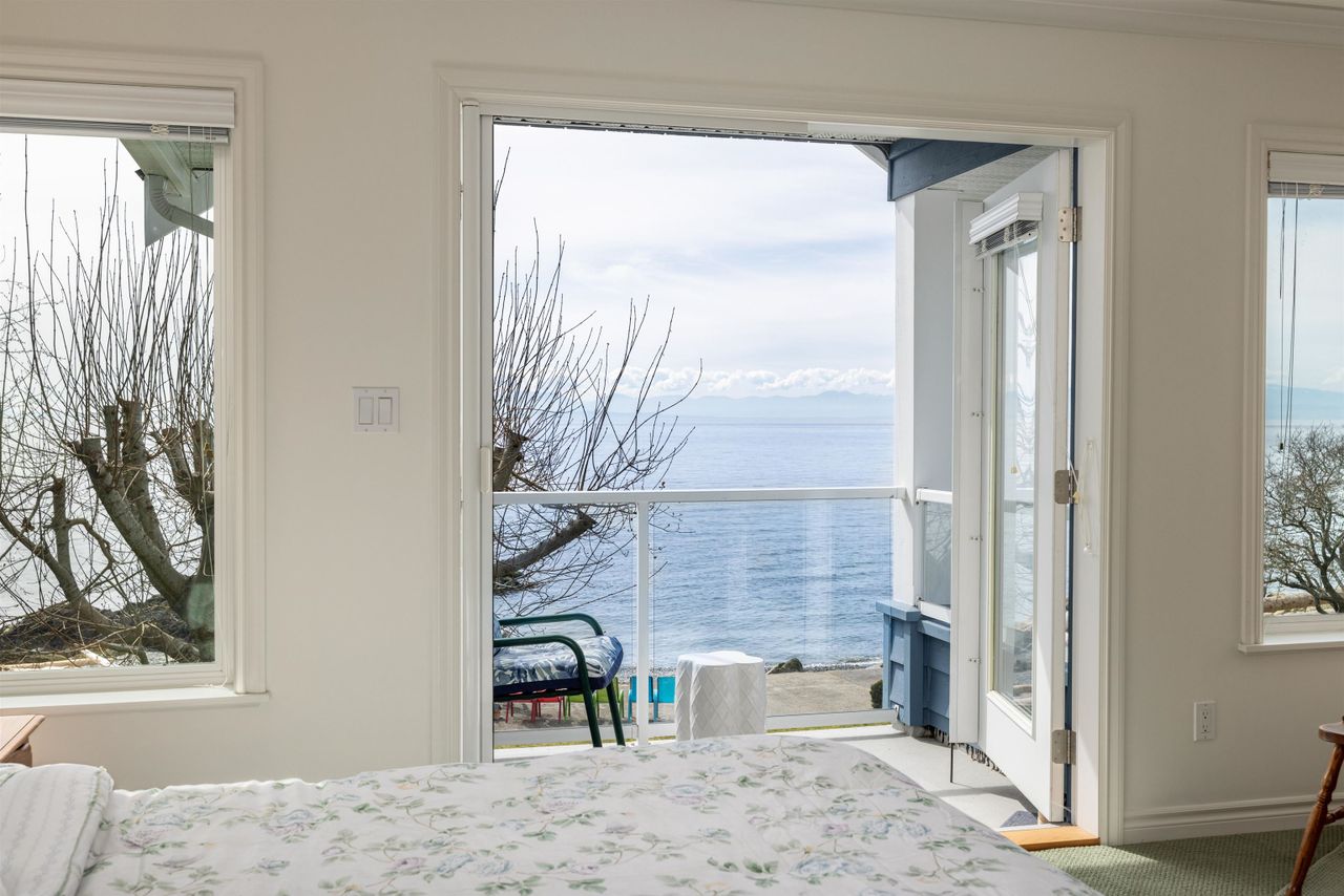 1537-mccullough-road-sechelt-district-sunshine-coast-29.jpg