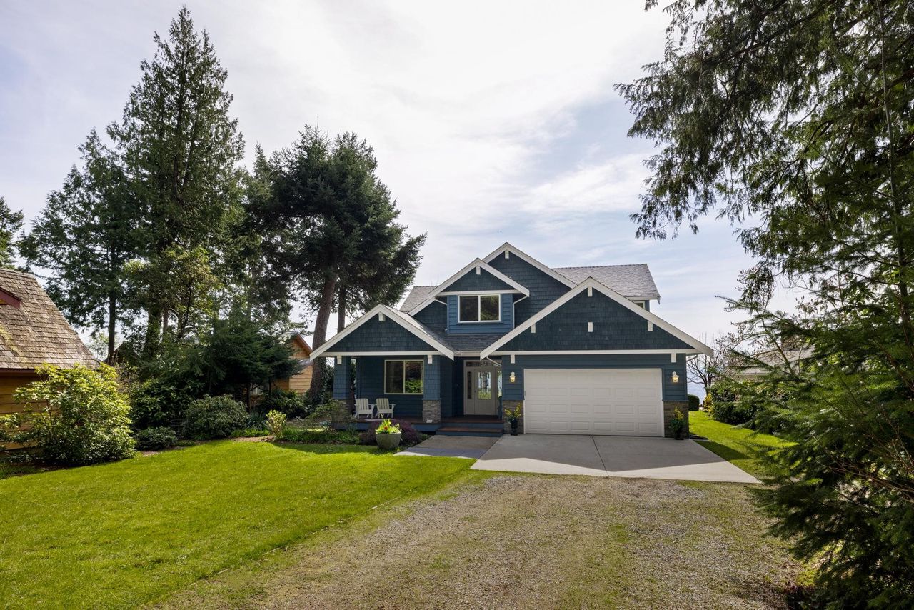 1537-mccullough-road-sechelt-district-sunshine-coast-37.jpg