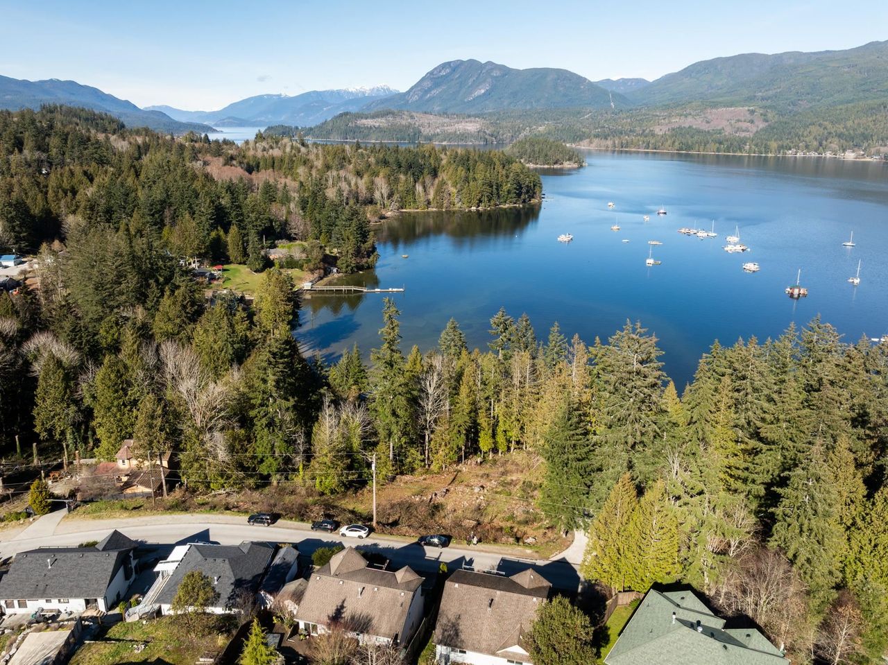 5830-marine-way-sechelt-district-sunshine-coast-12.jpg