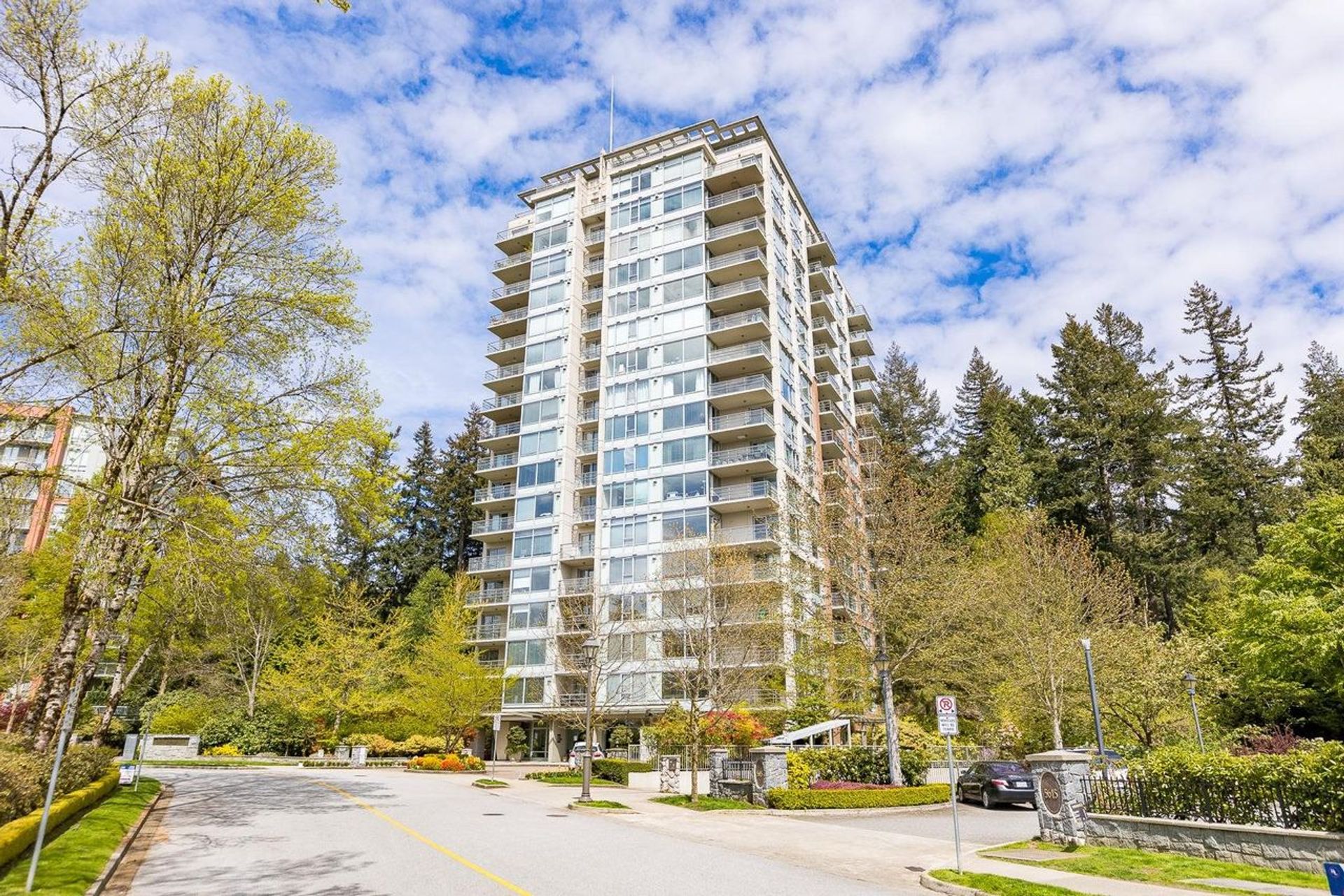 1406 - 5639 Hampton Place, University VW, Vancouver West photo number 1 1406 - 5639 Hampton Place, University VW, Vancouver West photo number 1