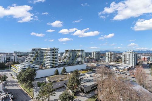 5911-alderbridge-way-brighouse-richmond-06 at 1601 - 5911 Alderbridge Way, Brighouse, Richmond