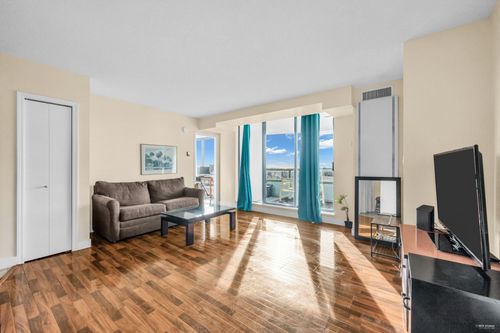 5911-alderbridge-way-brighouse-richmond-23 at 1601 - 5911 Alderbridge Way, Brighouse, Richmond