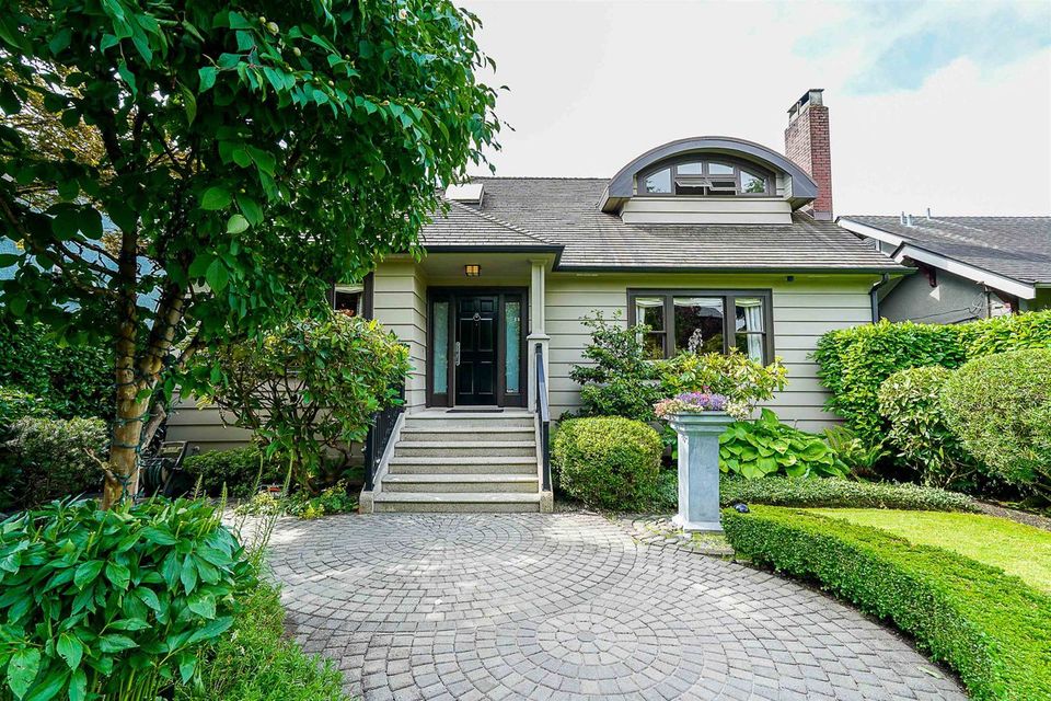 3392-w-38th-avenue-dunbar-vancouver-west-01 at 3392 West 38th Avenue, Dunbar, Vancouver West