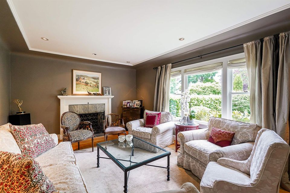 3392-w-38th-avenue-dunbar-vancouver-west-02 at 3392 West 38th Avenue, Dunbar, Vancouver West