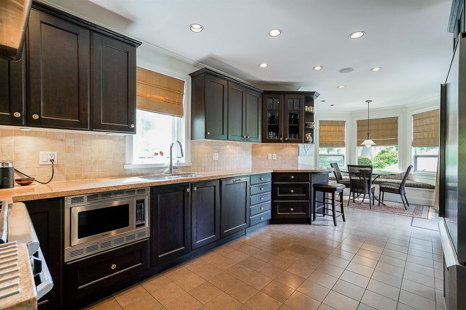3392-w-38th-avenue-dunbar-vancouver-west-05 at 3392 West 38th Avenue, Dunbar, Vancouver West