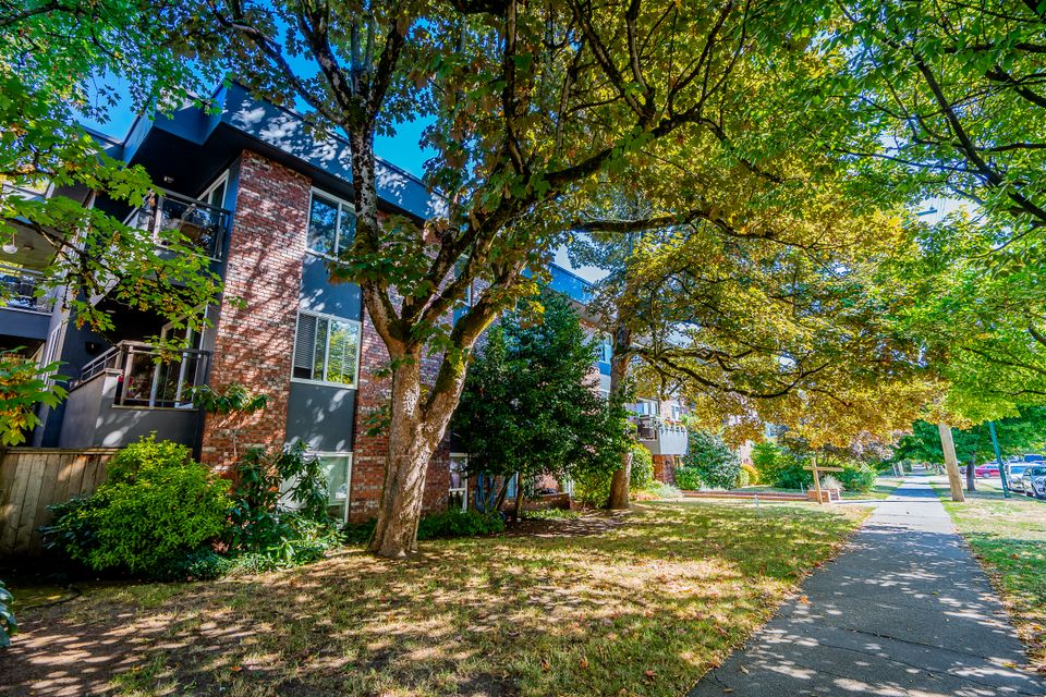 unit-102-2211-west-5th-avenue-vancouver-2 at 102 - 2211 West 5th Avenue, Kitsilano, Vancouver West