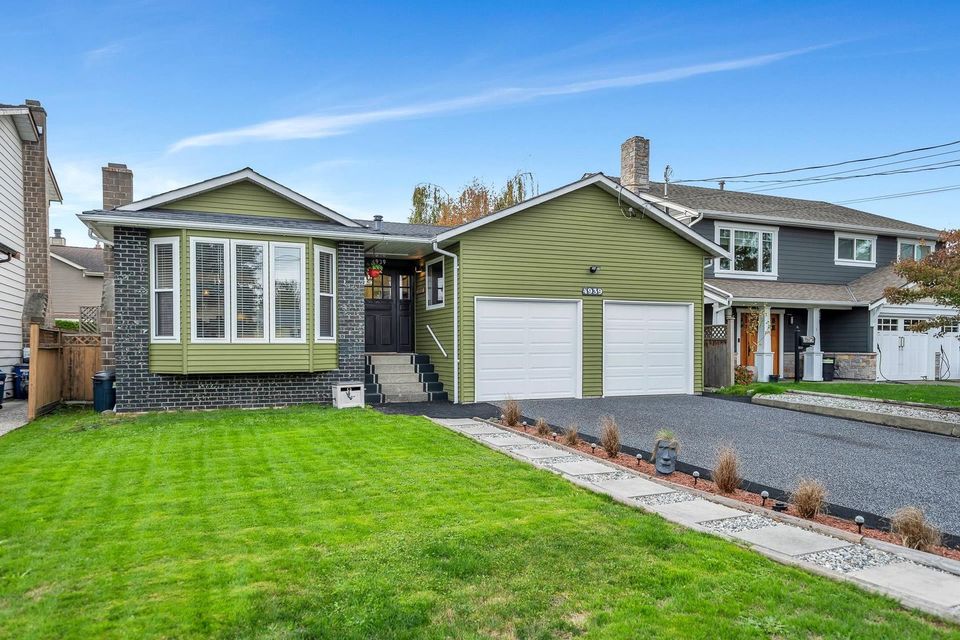 4939-linden-drive-hawthorne-ladner-02 at 4939 Linden Drive, Hawthorne, Ladner
