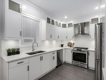 262153601-10 at 2120 Graveley Street, Grandview VE, Vancouver East
