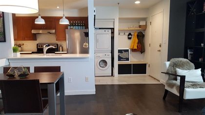 262185686-8 at 3001 Laurel Street, Fairview VW, Vancouver West