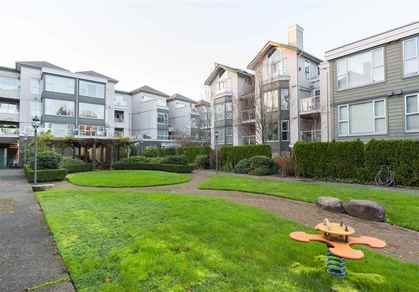 262146358-19 at 210 - 228 East 18th Avenue, Main, Vancouver East
