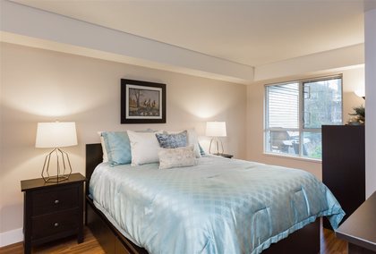 262146358-8 at 210 - 228 East 18th Avenue, Main, Vancouver East