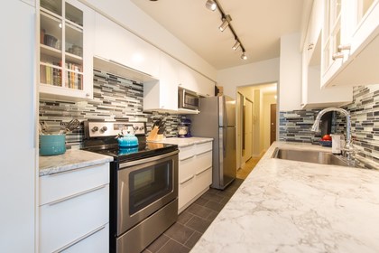 262022154-1 at 206 - 1216 West 11th Avenue, Fairview VW, Vancouver West